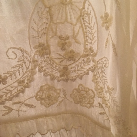 Elegant Chiffon Ivory Blouse w Pearl Buttons Sweet - Picture 7 of 8